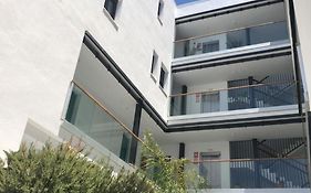 Estudio moderno, coqueto, céntrico y muy funcional